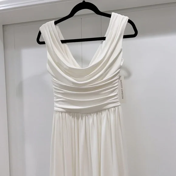 🤍3xHP🤍 Gorgeous White Cocktail Dress - Picture 3 of 16